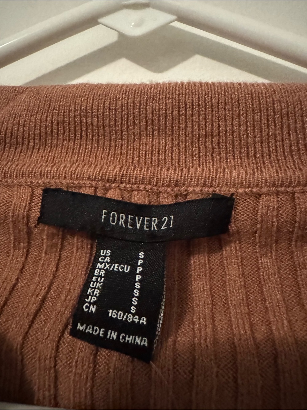 Forever 21 Ribbed Long Sleeve Sweater Top - Picture 3 of 6